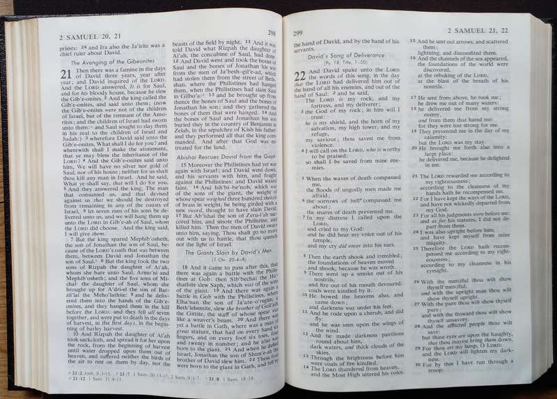 Bible - The Holy Bible - KJV - Reference - 1985