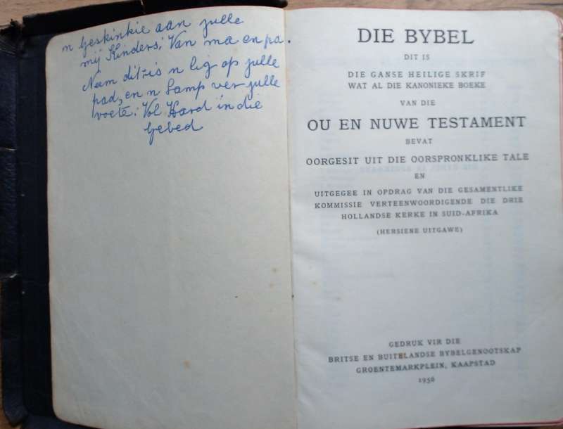 Bible - Die Bybel - 1956  - Med. Size.