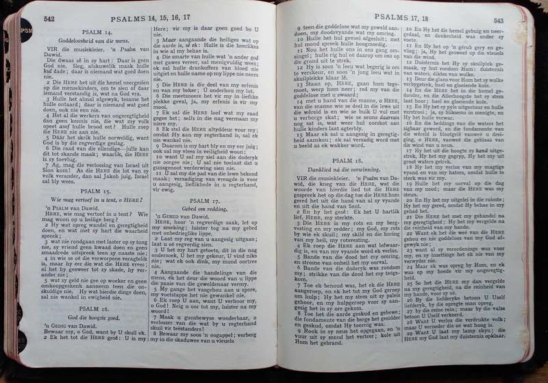 Bible - Die Bybel - 1956  - Med. Size.