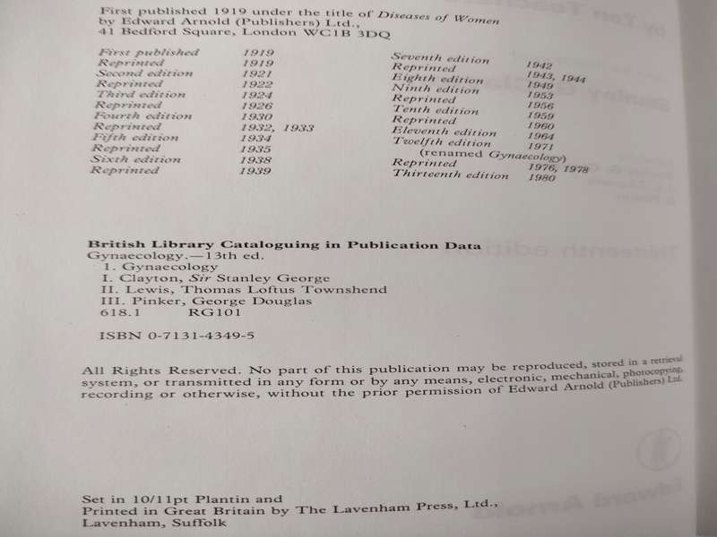 Gynaecology by ten teachers:  13 th edition : Good condition: