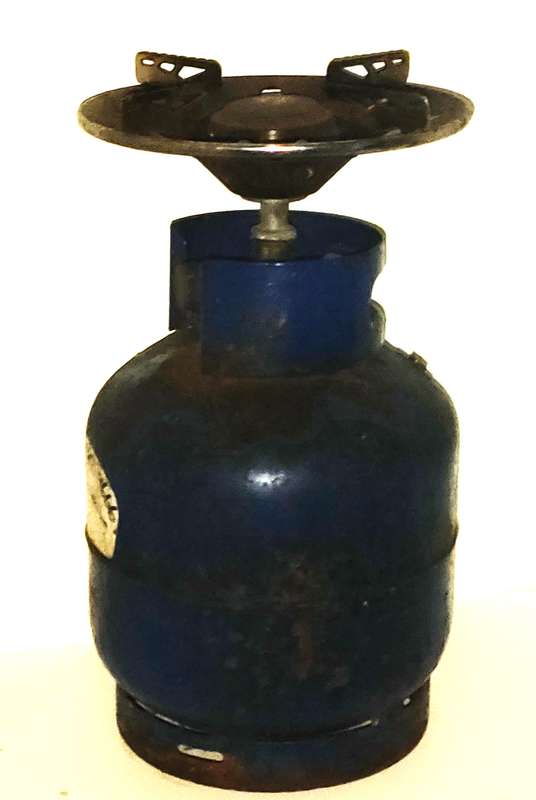 Cadac 3 kg gas cylinder with cooker top in good working condition