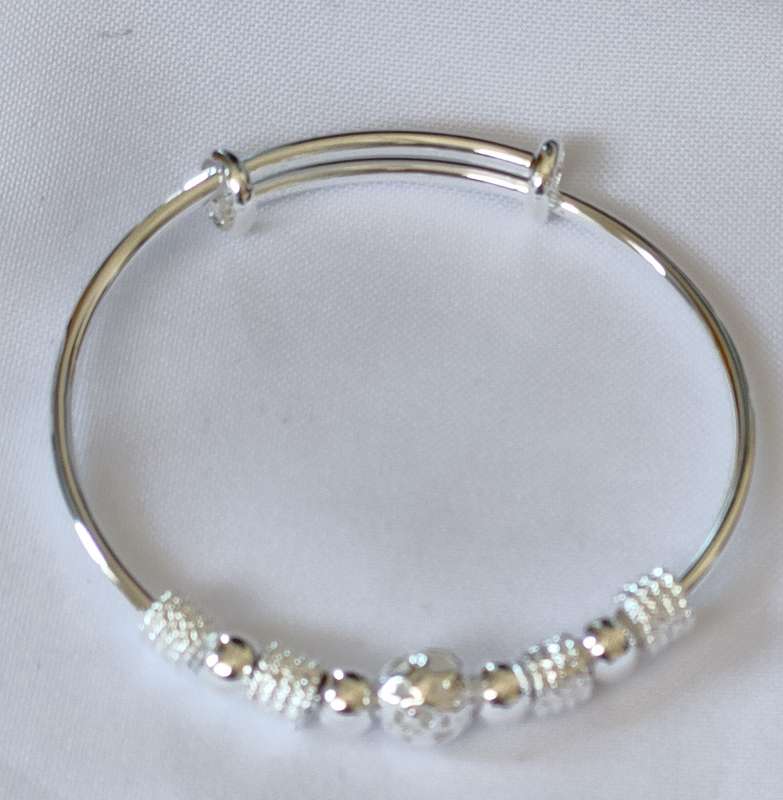 Gorgeous New Bracelet: 19 cm