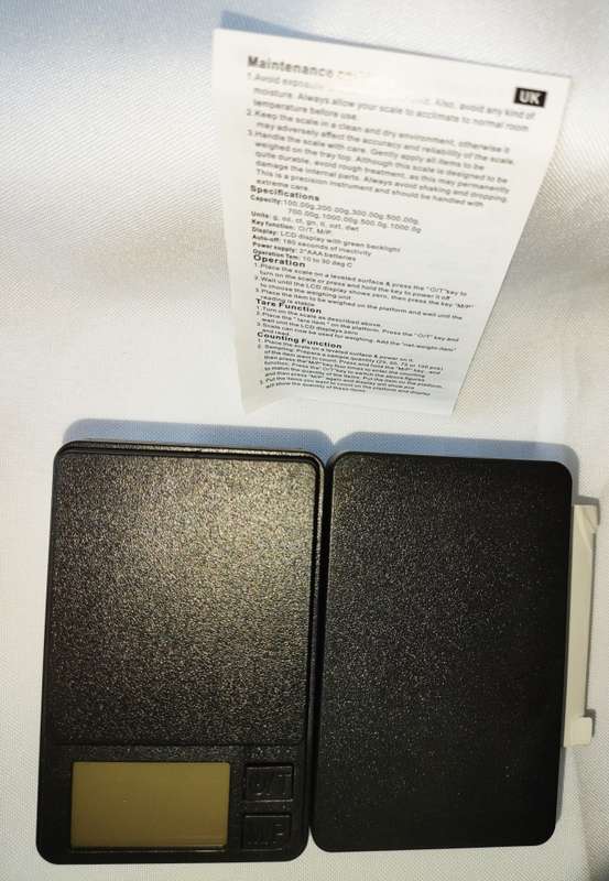 Digital pocket scale: Ideal for weighing jewellery and precious metals