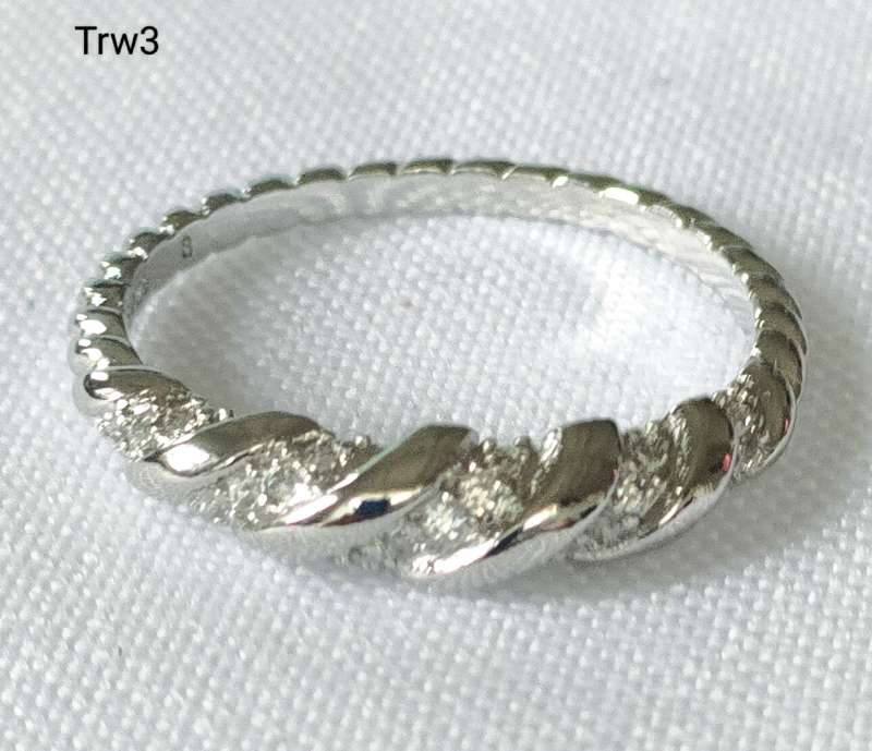 Sterling silver ring - multiple lab-created white stone accents - s925 stamp - size US 7