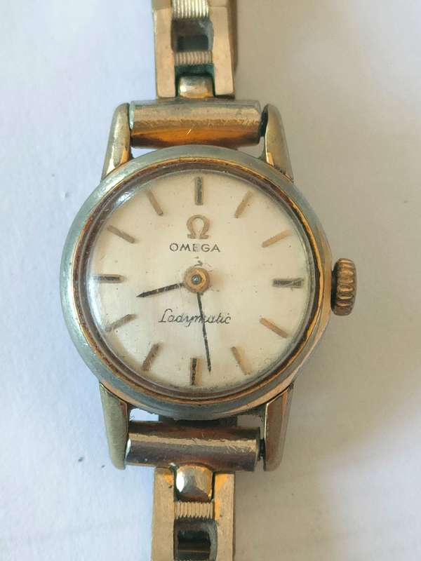 Lovely 1960's OMEGA Ladymatic watch in good condition: Rare and valuable