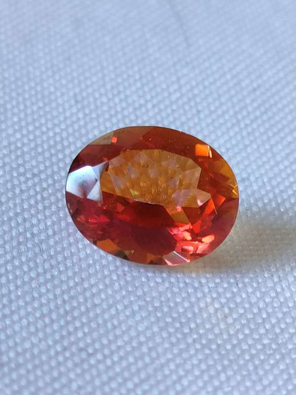 Azotic Topaz stone - 11x9 mm - naturally mined oval cut - large stone