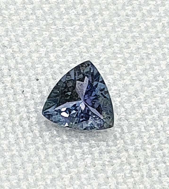 Tanzanite stone - 0.40 carat - natural trillian cut stone