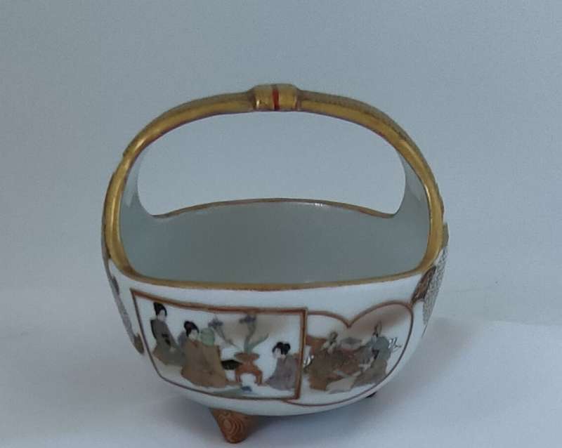 Antique Oriental Hand Painted Basket - 1900 - 120 x 100 mm - Maker's Mark