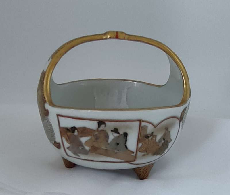 Antique Oriental Hand Painted Basket - 1900 - 120 x 100 mm - Maker's Mark