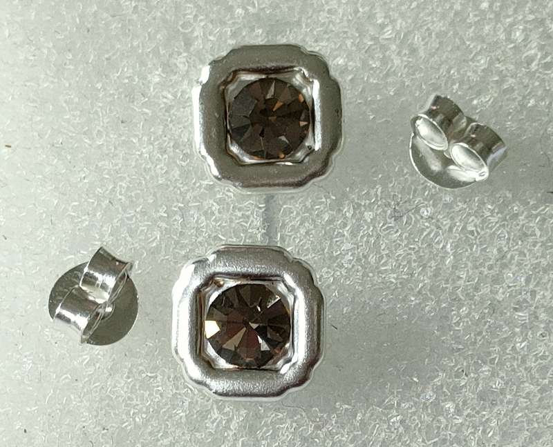 New Sterling Silver Lab grown Dark diamond earrings: Gorgeous design. Stamped 925:
