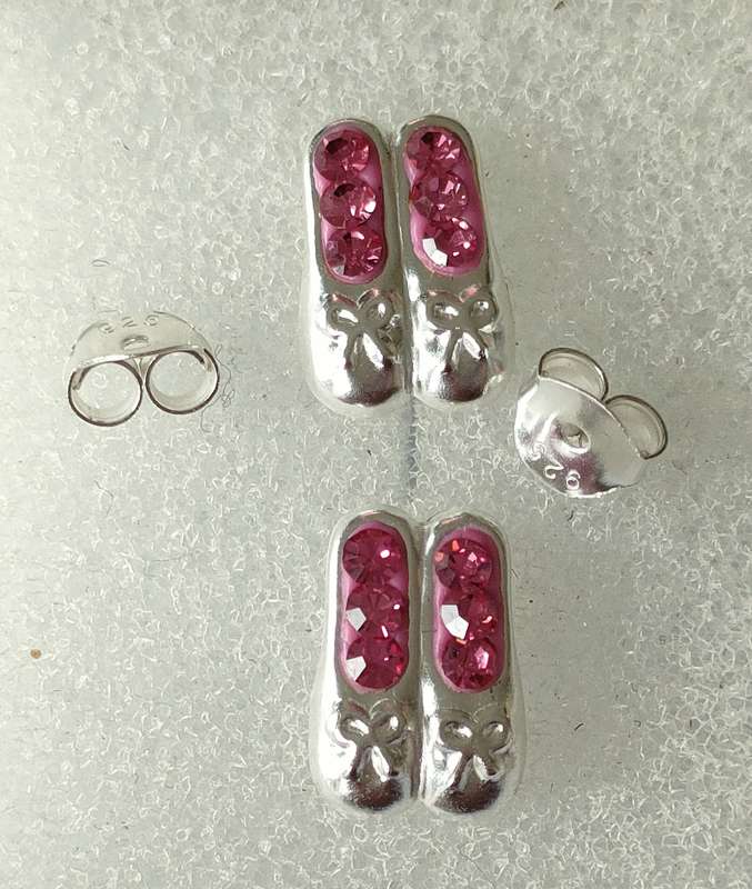 New Sterling Silver Austrian Crystal earrings: Gorgeous Ballet shoe design. Stamped 925: