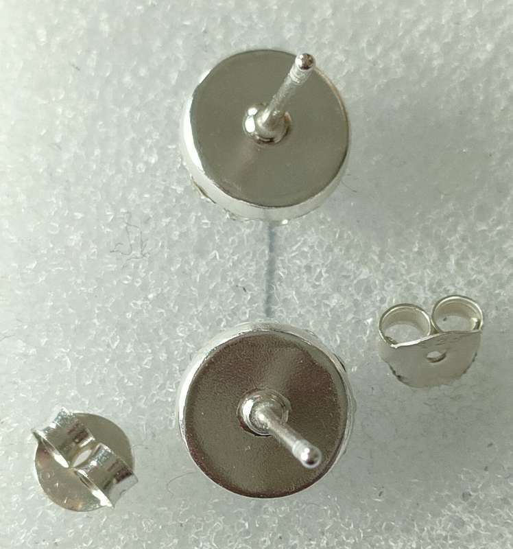 New Sterling Silver Austrian Crystal earrings: Gorgeous design. Stamped 925: