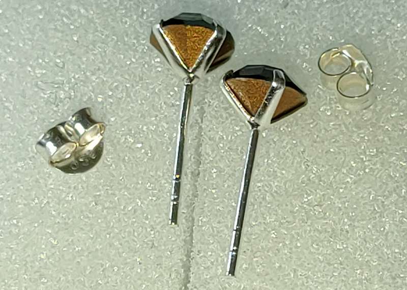 New Sterling Silver Austrian Crystal earrings: Gorgeous design. Stamped 925: