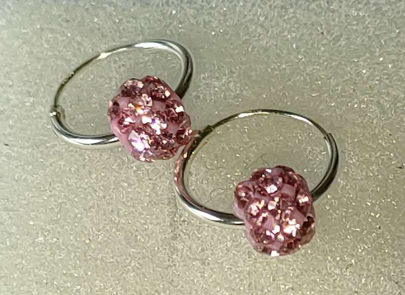 New Sterling Silver Austrian Crystal Hoop earrings: Gorgeous hearet shape design. Stamped 925:
