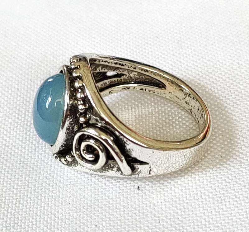 Moonstone ring - lab-created stone - size US 8