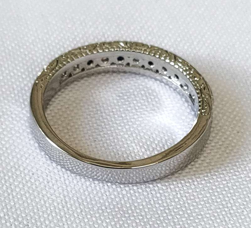 Dress ring -lab created black and white stones- size US 8