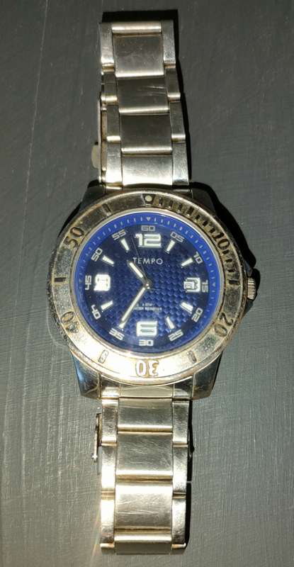 Vintage Tempo Mens Watch: Requires new battery to run: Good condition