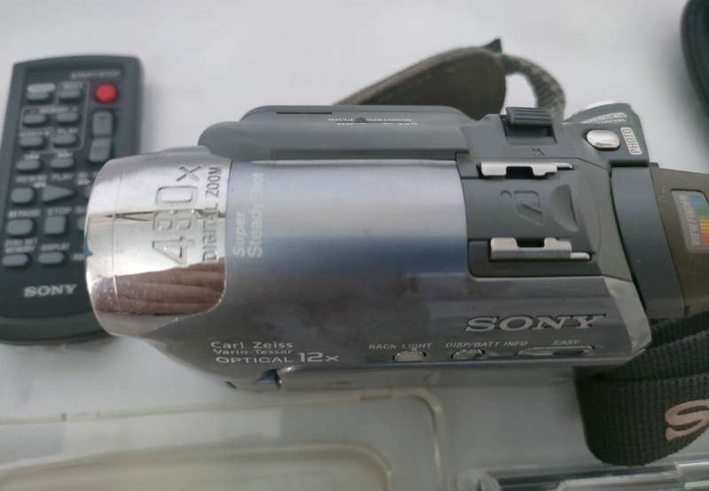 Sony handycam - working - excellent condition