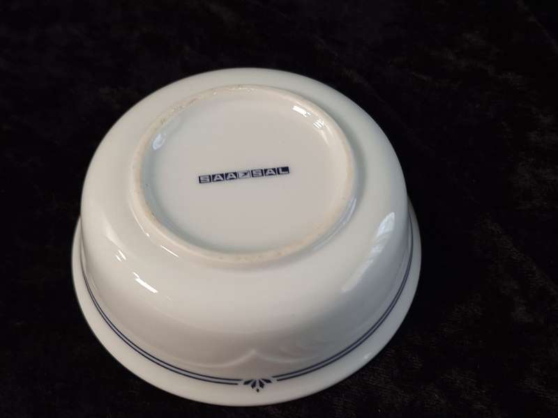Small SAA-SAL Porcelain Bowl