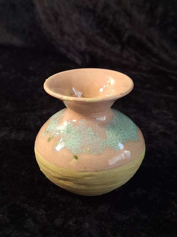 Small Pottery Vase - Pink.