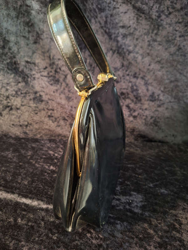 Vintage Black Handbag - B.