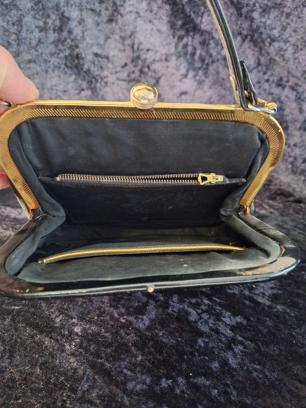 Vintage Black Handbag - B.