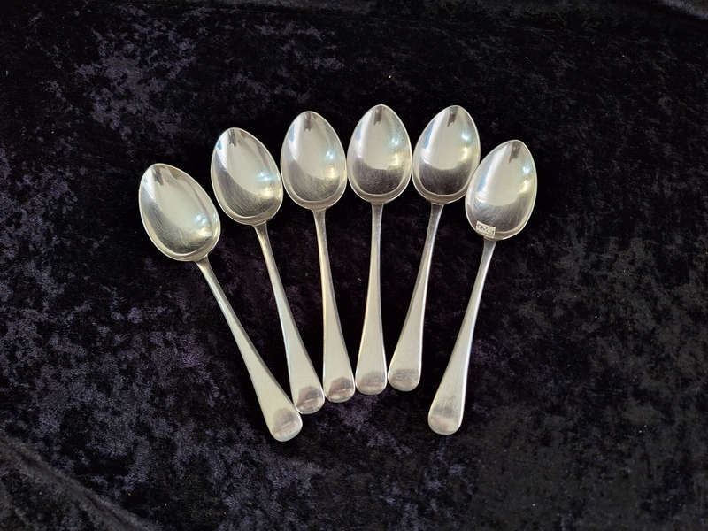 Vintage James Ryals EPNS-A1 Plating Dessert Spoons.