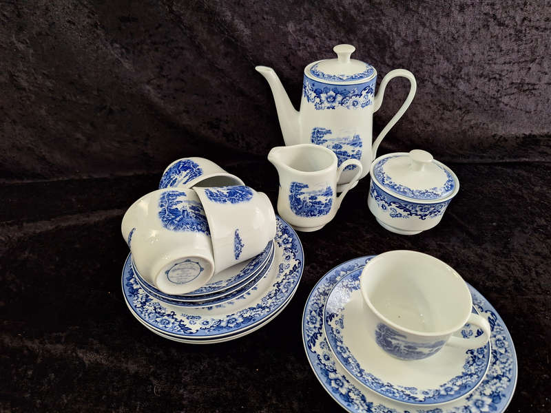 Beautiful William & James - Staffordshire Porcelain Tea Set.