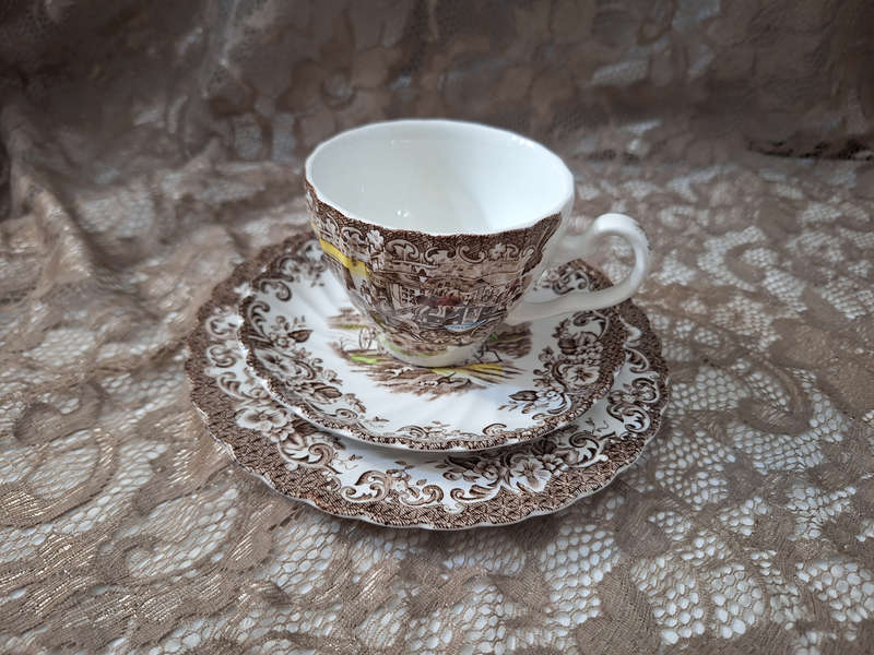 Beautiful Johnson Bros Ironstone Coaching Scenes Tea Trio - D.