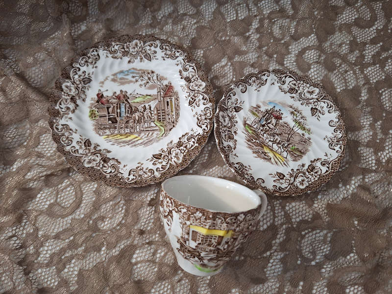 Beautiful Johnson Bros Ironstone Coaching Scenes Tea Trio - D.