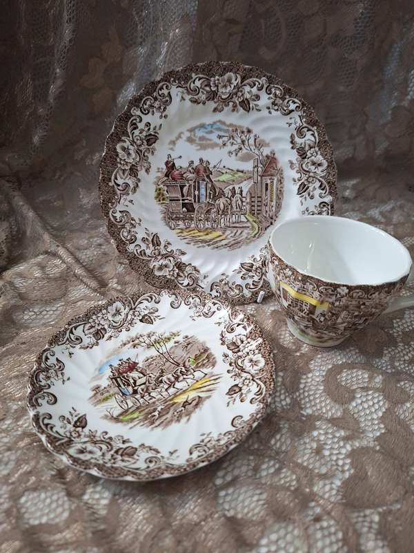 Beautiful Johnson Bros Ironstone Coaching Scenes Tea Trio - E.