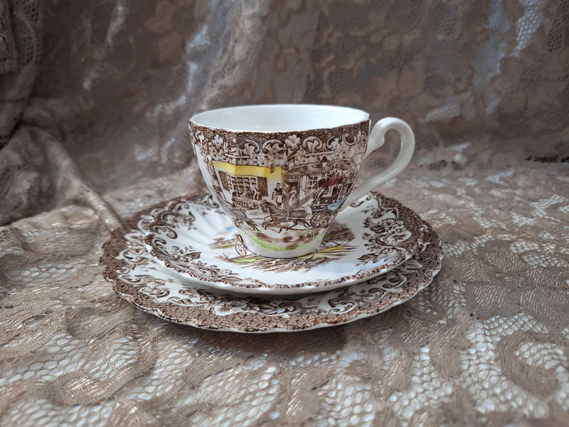 Beautiful Johnson Bros Ironstone Coaching Scenes Tea Trio - E.