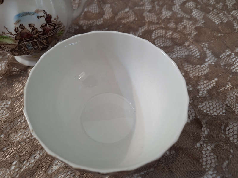 Beautiful Johnson Bros Ironstone Coaching Scenes Milk and Sugar Set.