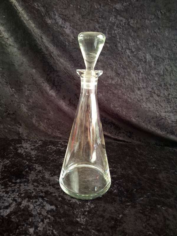 IM Glass - Hand made Portugal Decanter.