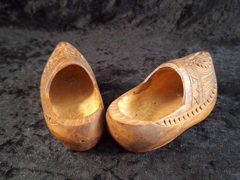 Vintage Hand Carved Dutch Clogs