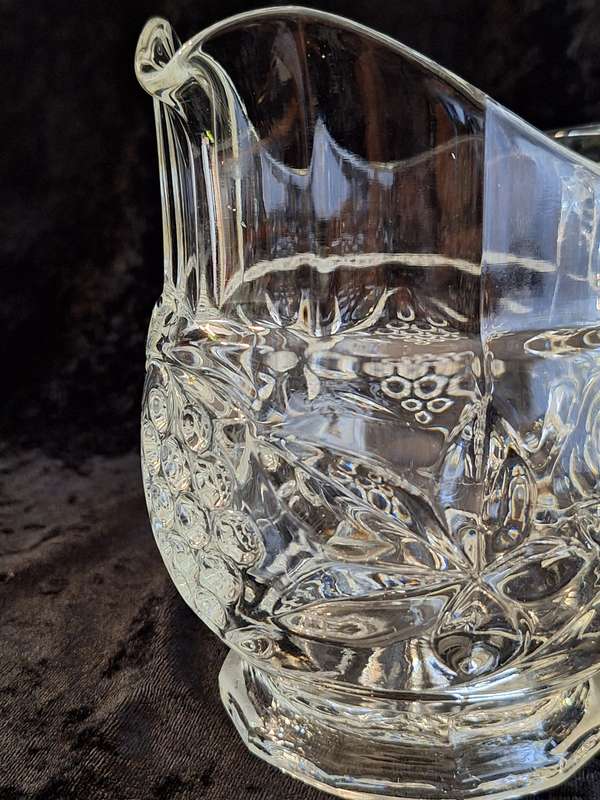 Stunning 1950's Vintage Pressed Glass Jug.