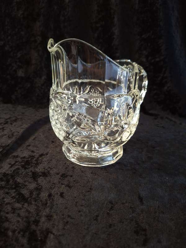 Stunning 1950's Vintage Pressed Glass Jug.