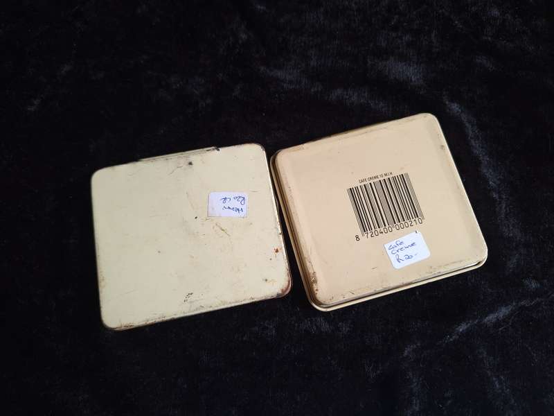 Vintage Crème Cigar Tins