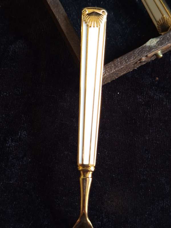 Vintage Art-Deco Style Gold-Plated Cake Forks. (Ebco)