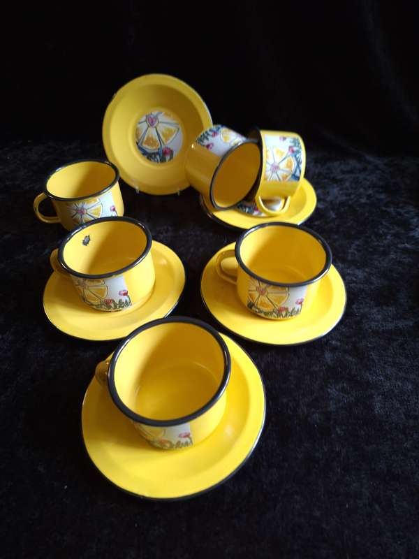 Beautiful Set of 6 Vintage Enamel Duo's - B.