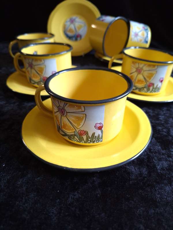 Beautiful Set of 6 Vintage Enamel Duo's - B.