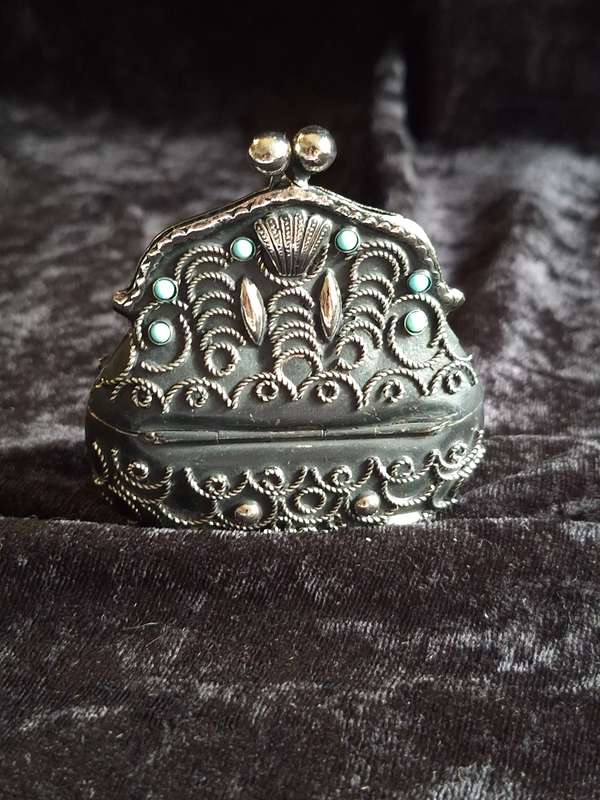 Vintage Styled Jewlery box for your Handbag