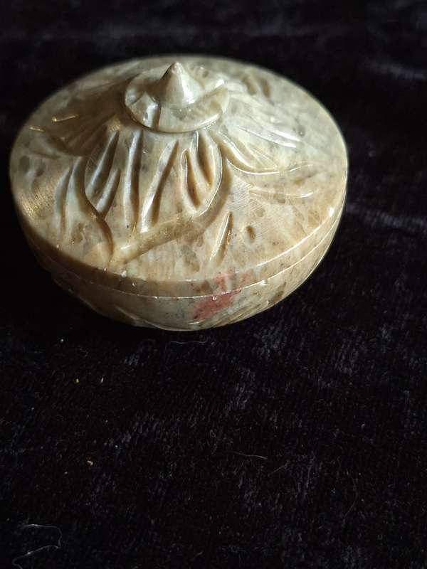 Vintage Indian Hand Carved Soapstone Trinket