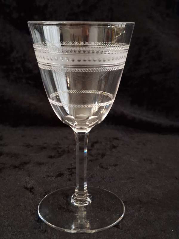 Stunning Set of 4 Crystal Edwardian Etched Antique Sherry Glasses