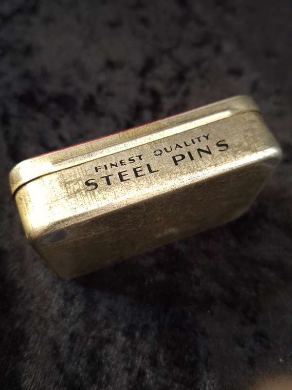 Vintage Lion Brand Steel Pins Tin