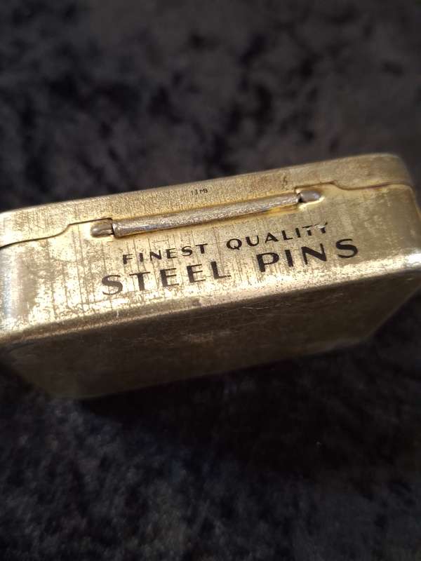 Vintage Lion Brand Steel Pins Tin