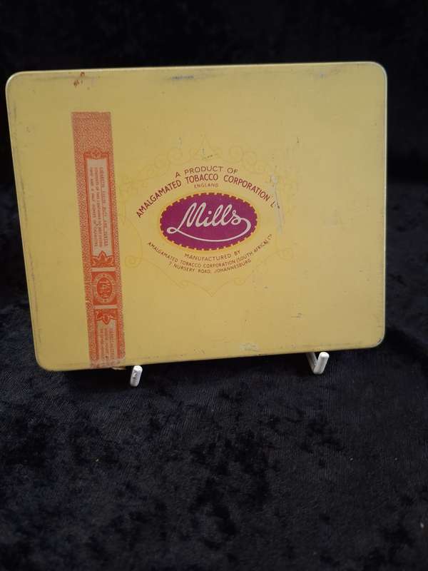Vintage Mills Special Tin.
