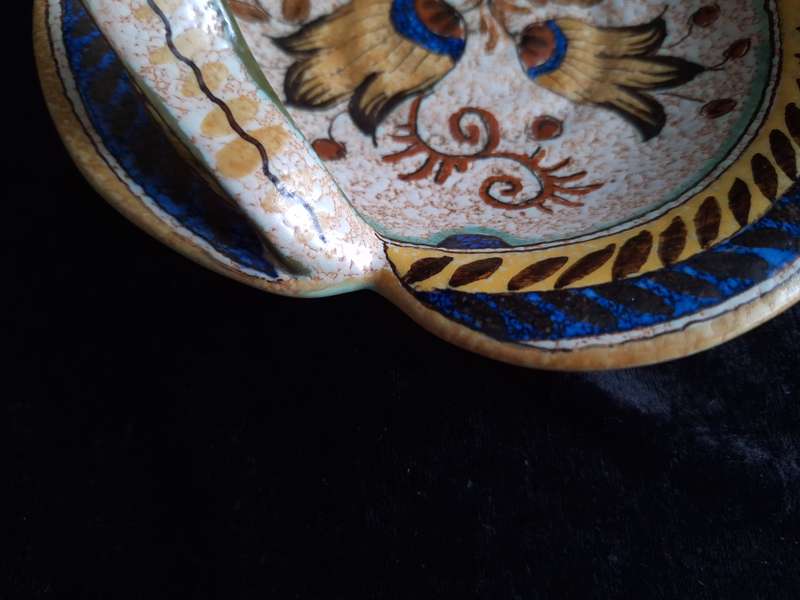 Stunning Vintage Gouda Bowl