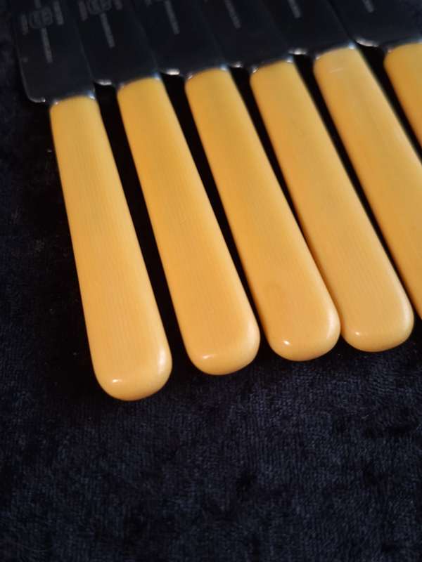 Vintage Set of 6 Firth's Sheffield Stainless-Steel Entrée Knifes (Faux Bone Handles)