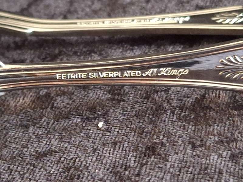 Vintage Set of 2 A1 Silver Plated Eetrite Kings Pattern Fish Forks.